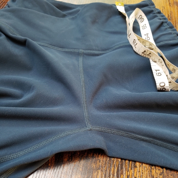 XS crossover V front forest green wave pattern no crotch seam leggings c… - Picture 5 of 8